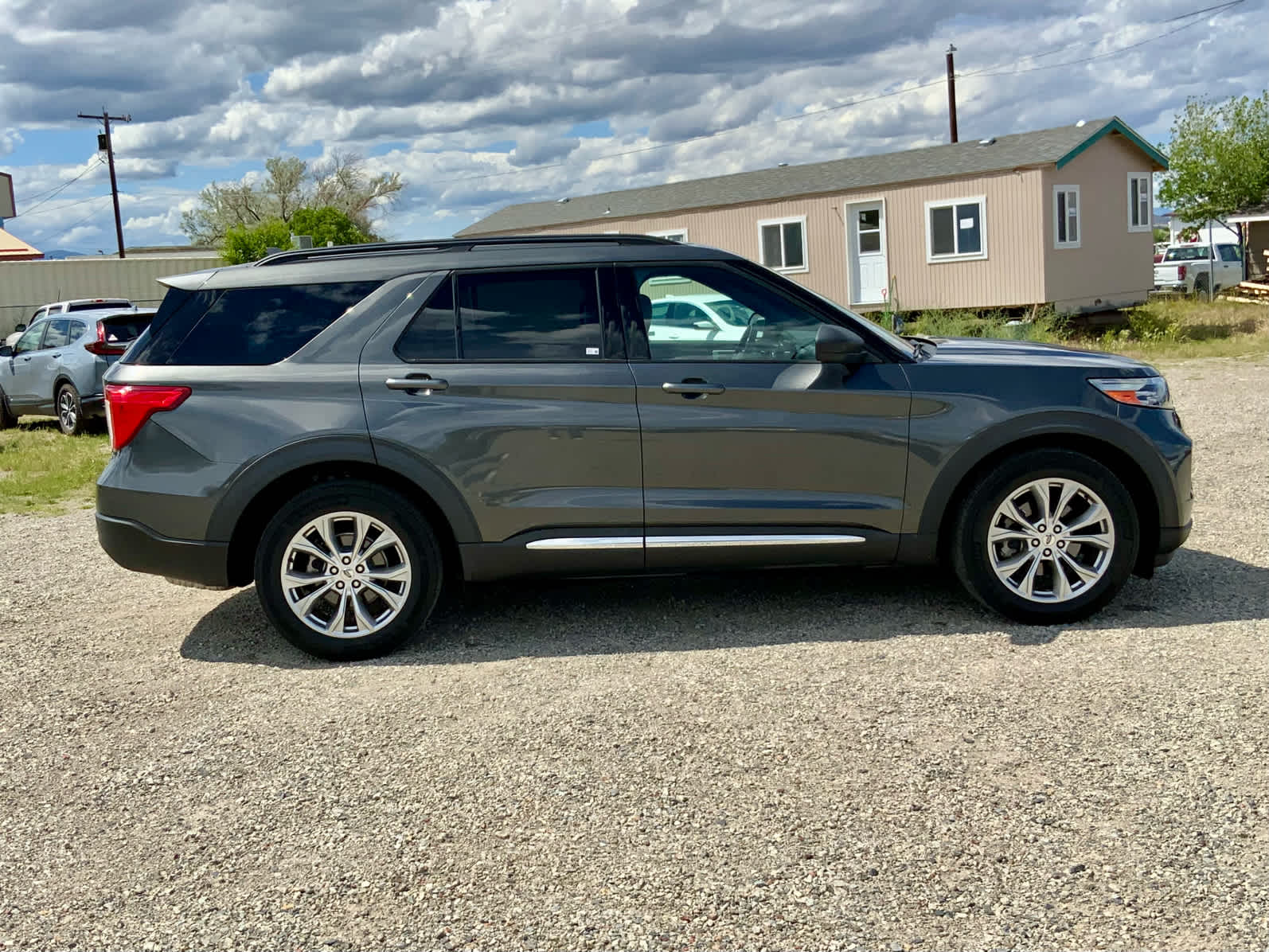 Thumbnail: 2020 Ford Explorer - 6