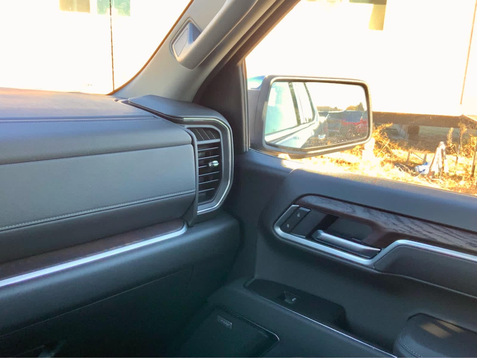 Thumbnail: 2026 GMC Sierra 1500 - 39