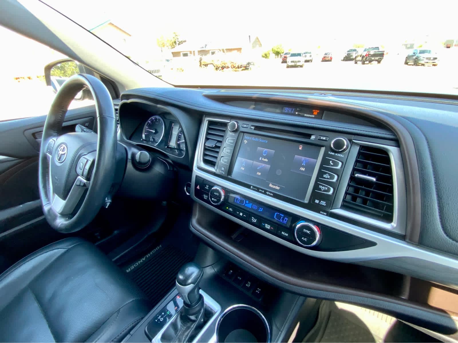 Thumbnail: 2018 Toyota Highlander - 46