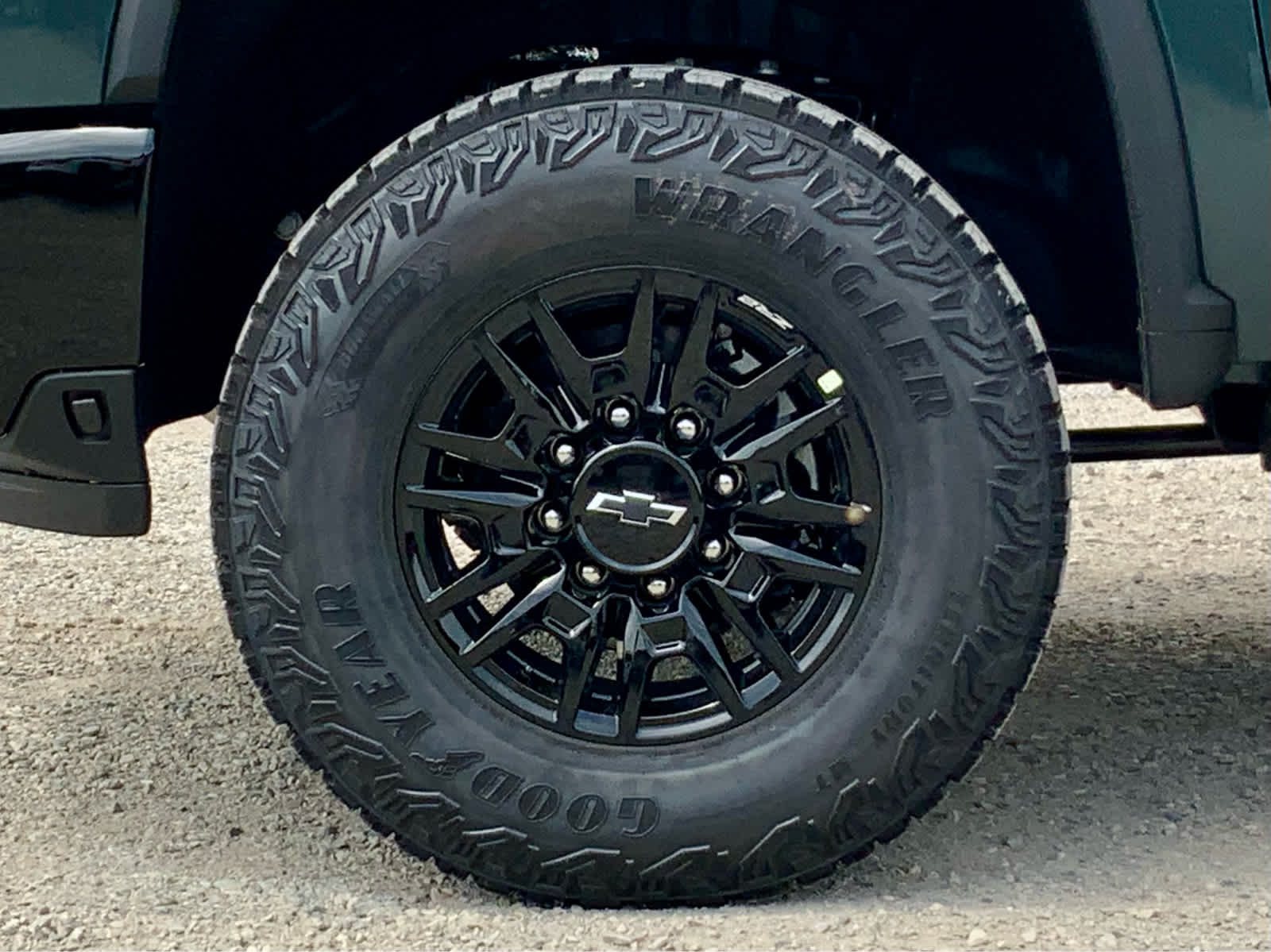Thumbnail: 2026 Chevrolet Silverado 2500 - 16