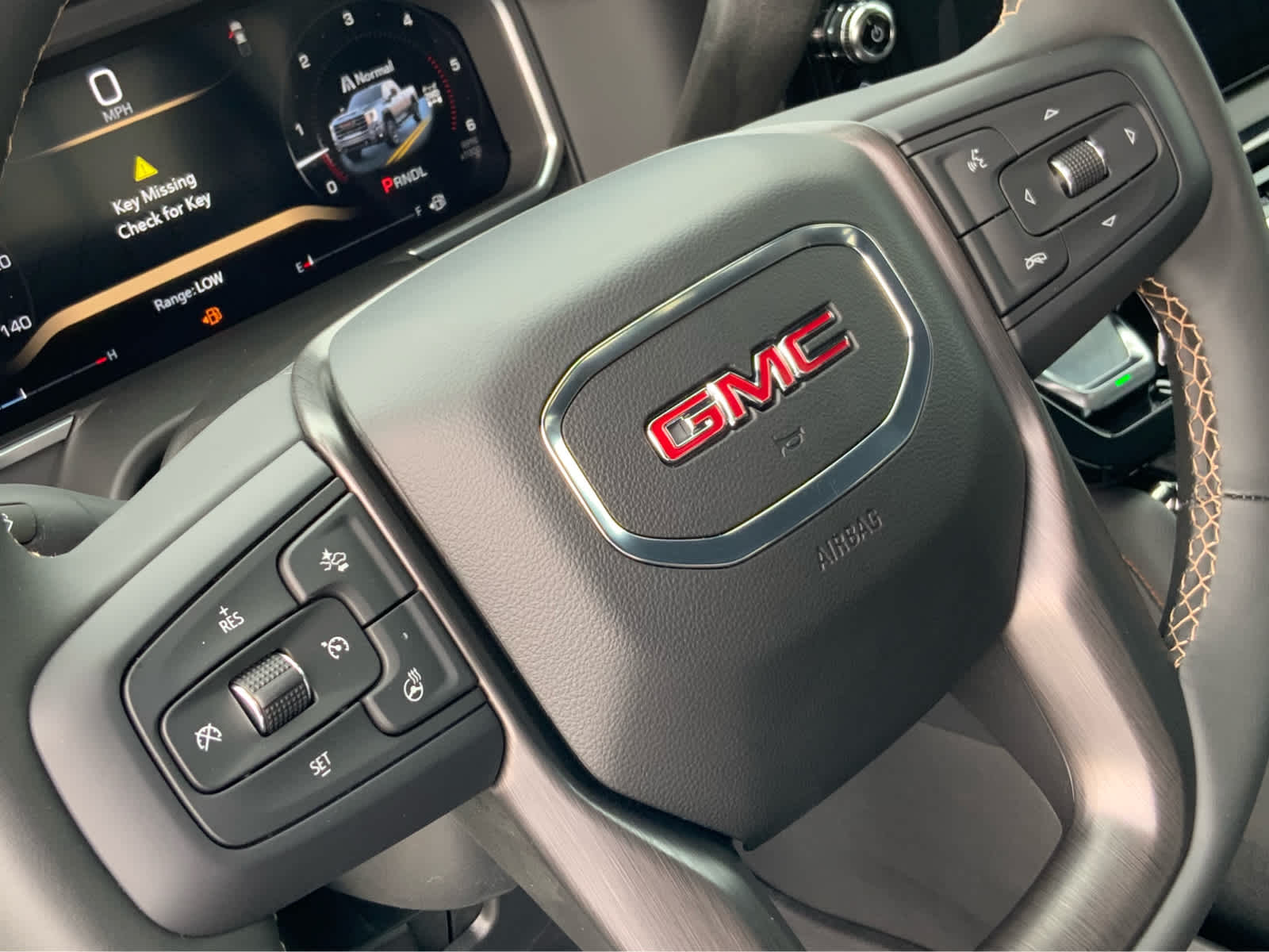 Thumbnail: 2026 GMC Sierra 2500 - 33