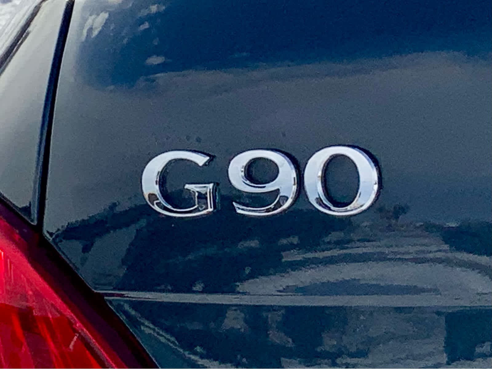 Thumbnail: 2017 Genesis G90 - 19