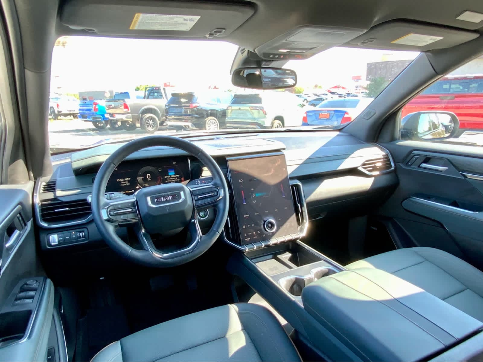 Thumbnail: 2024 GMC Acadia - 35