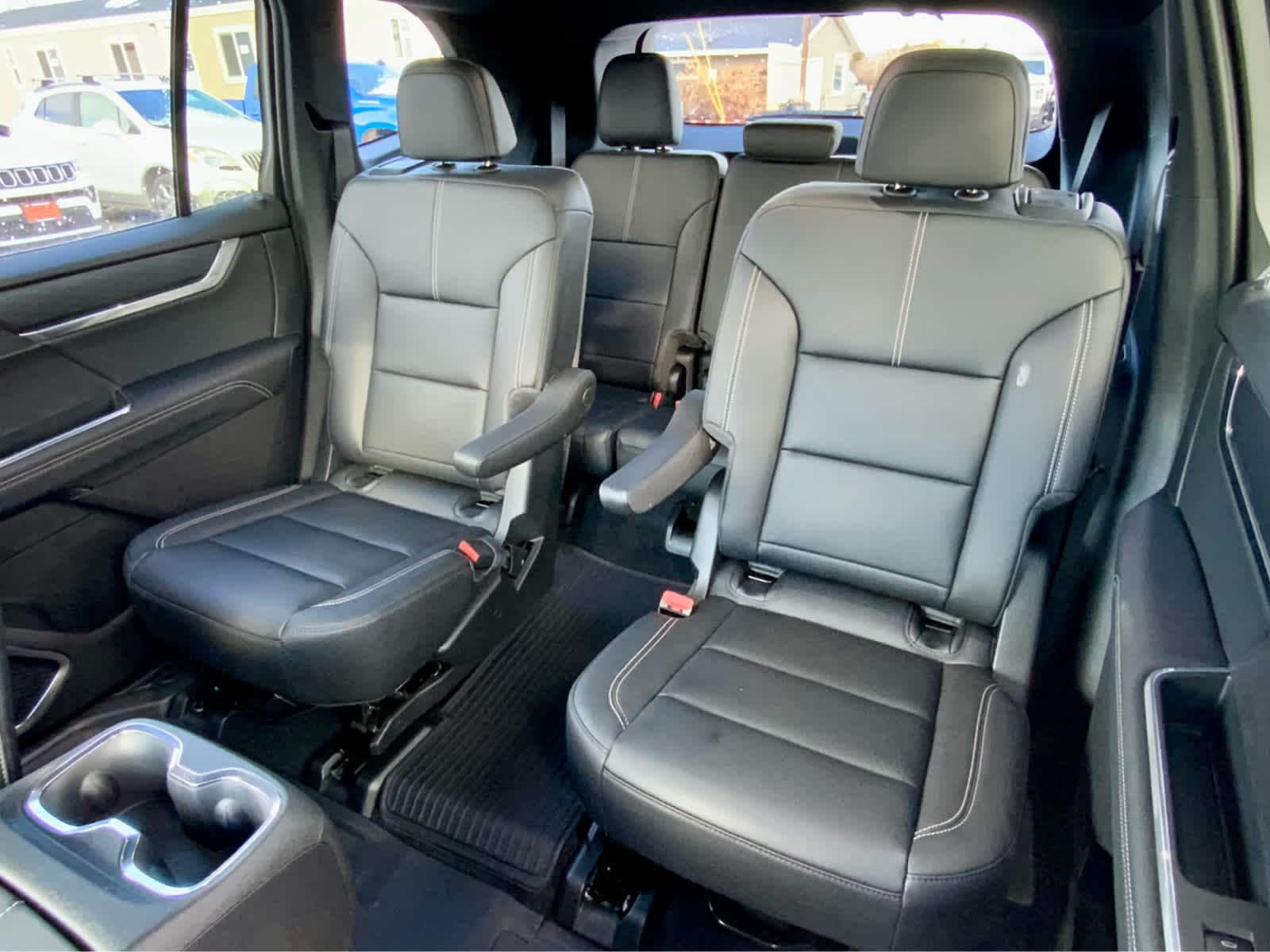 Thumbnail: 2026 GMC Acadia - 30