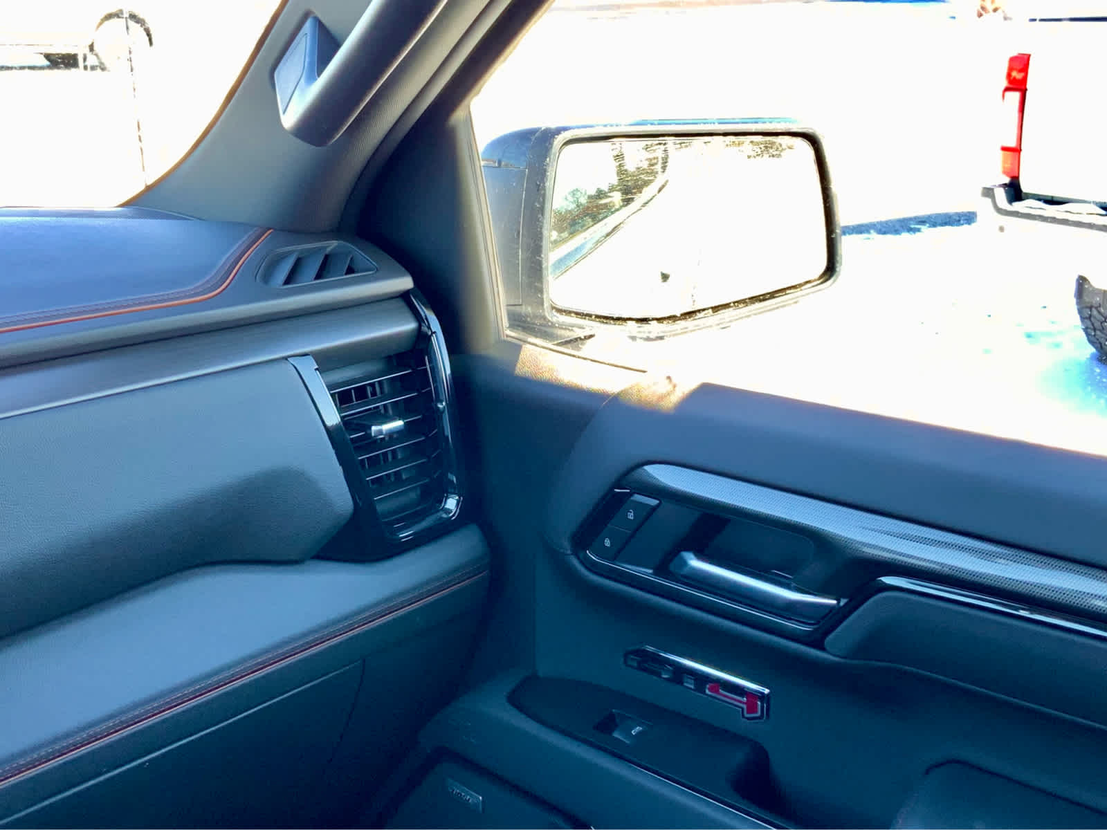 Thumbnail: 2026 GMC Sierra 1500 - 37