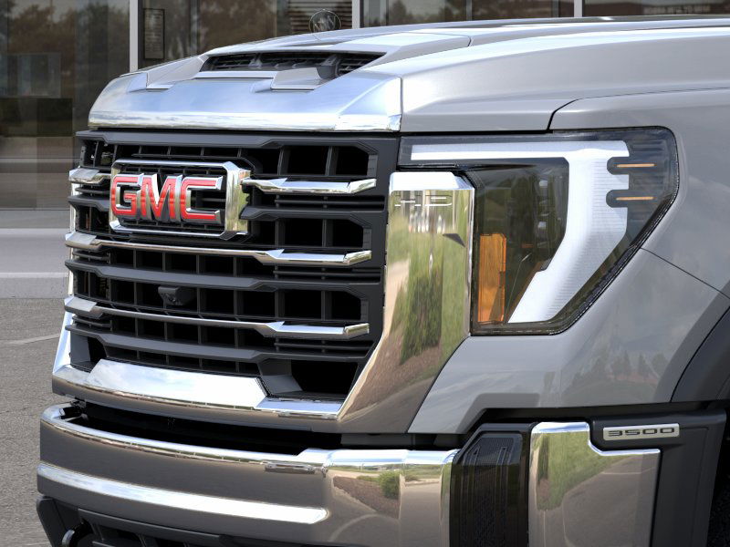 2025 GMC Sierra 3500 SLE 13