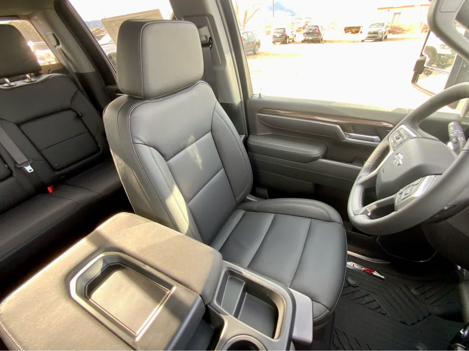 Thumbnail: 2026 Chevrolet Silverado 2500 - 32