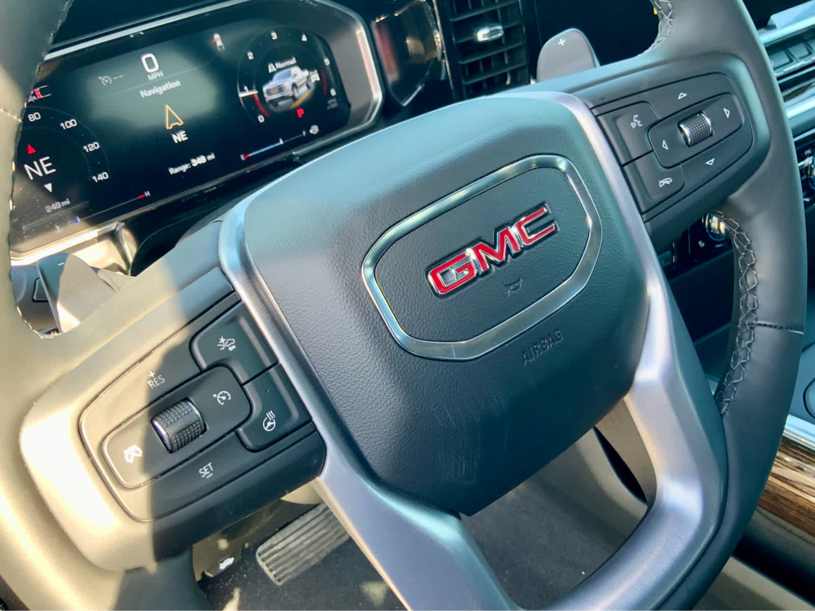 Thumbnail: 2026 GMC Sierra 1500 - 41