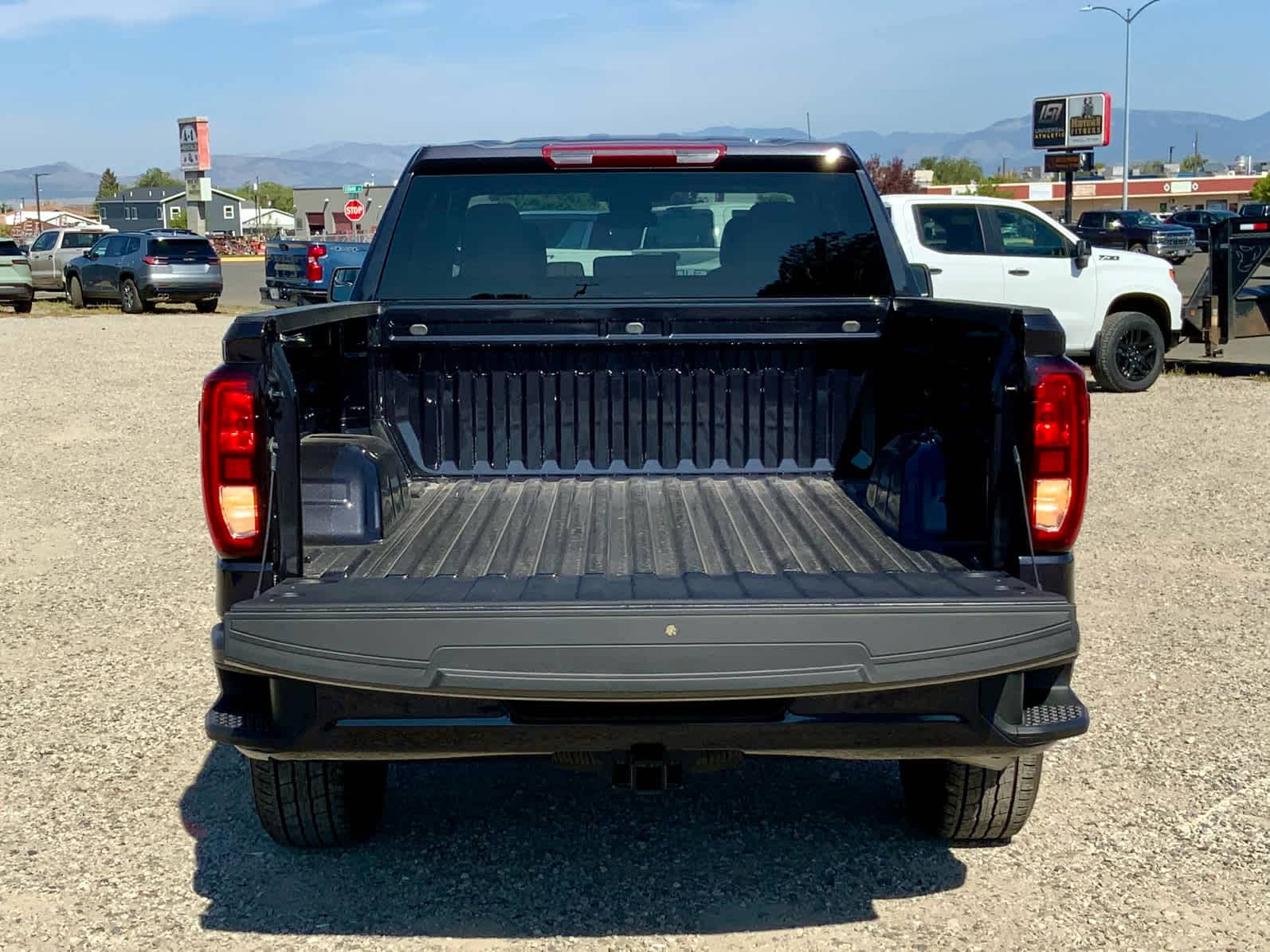 Thumbnail: 2026 GMC Sierra 1500 - 19