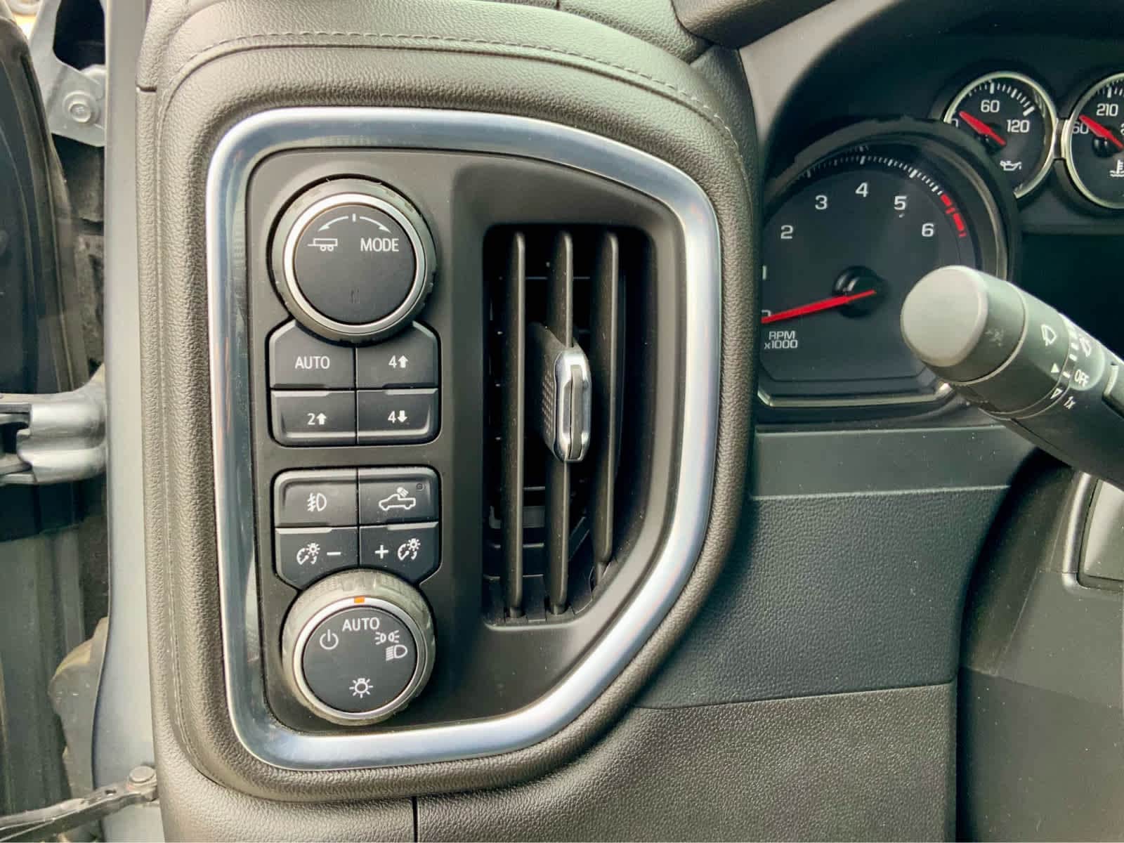 Thumbnail: 2022 Chevrolet Silverado 1500 - 48