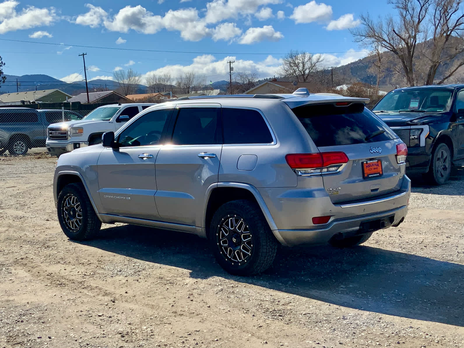 Thumbnail: 2015 Jeep Grand Cherokee - 3