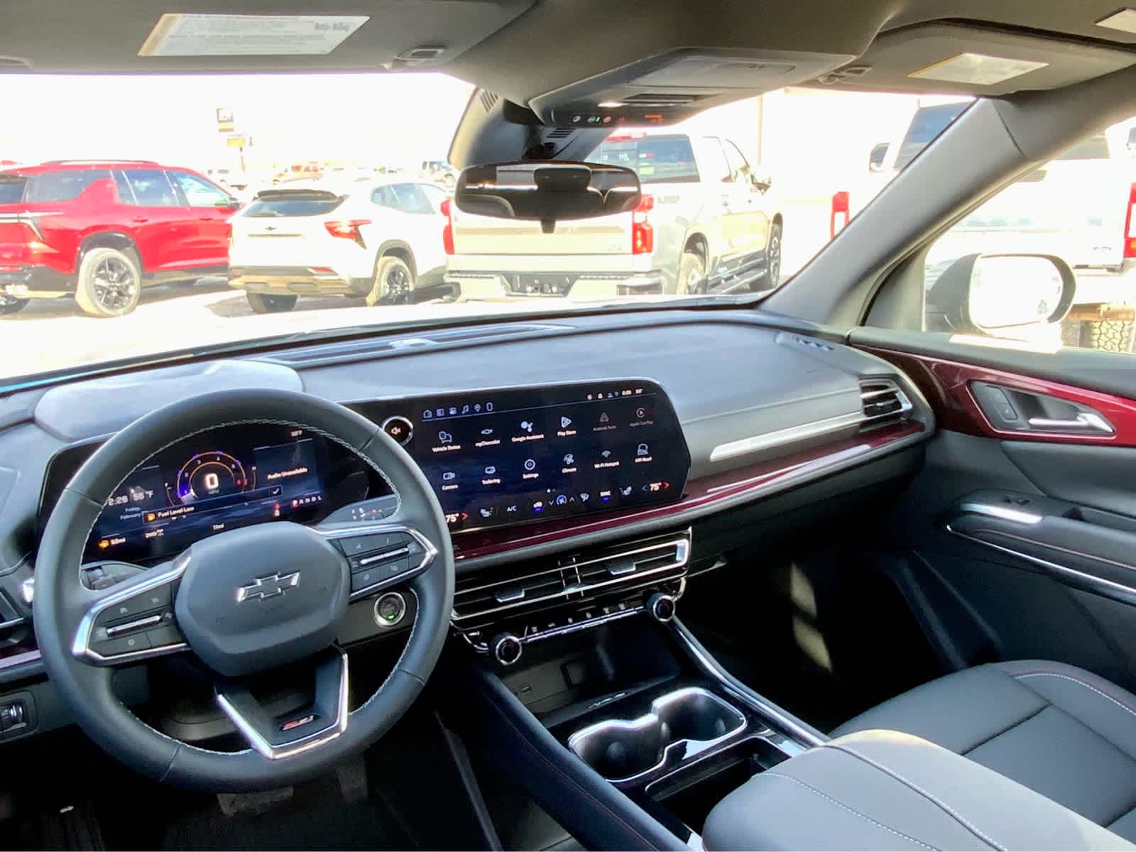 Thumbnail: 2026 Chevrolet Traverse - 36