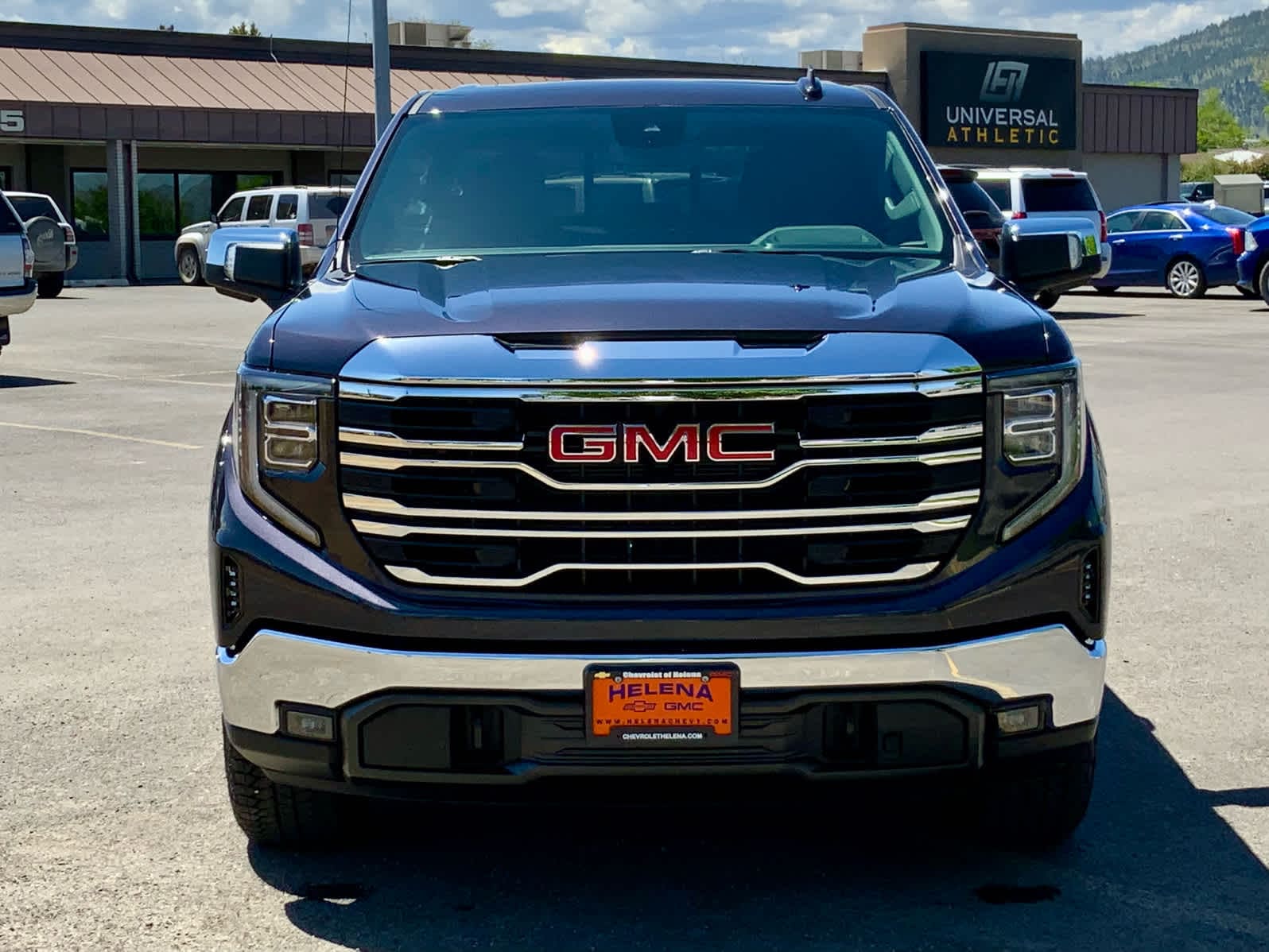 Thumbnail: 2025 GMC Sierra 1500 - 8