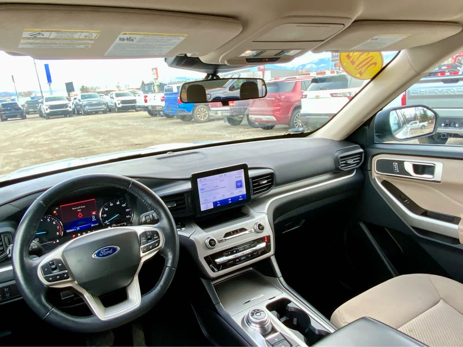 Thumbnail: 2022 Ford Explorer - 35