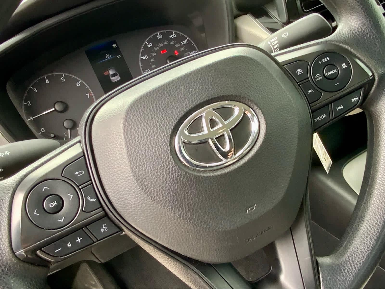 Thumbnail: 2024 Toyota Corolla - 36