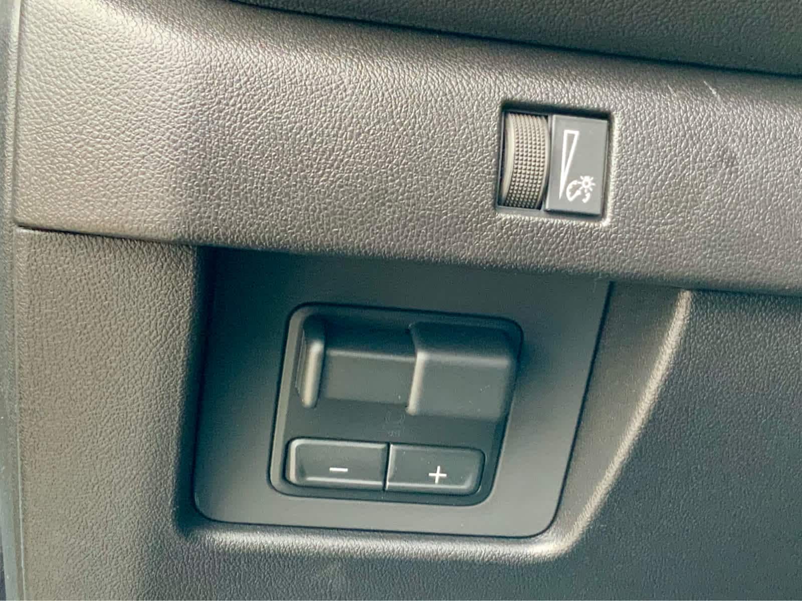 Thumbnail: 2026 Chevrolet Colorado - 48