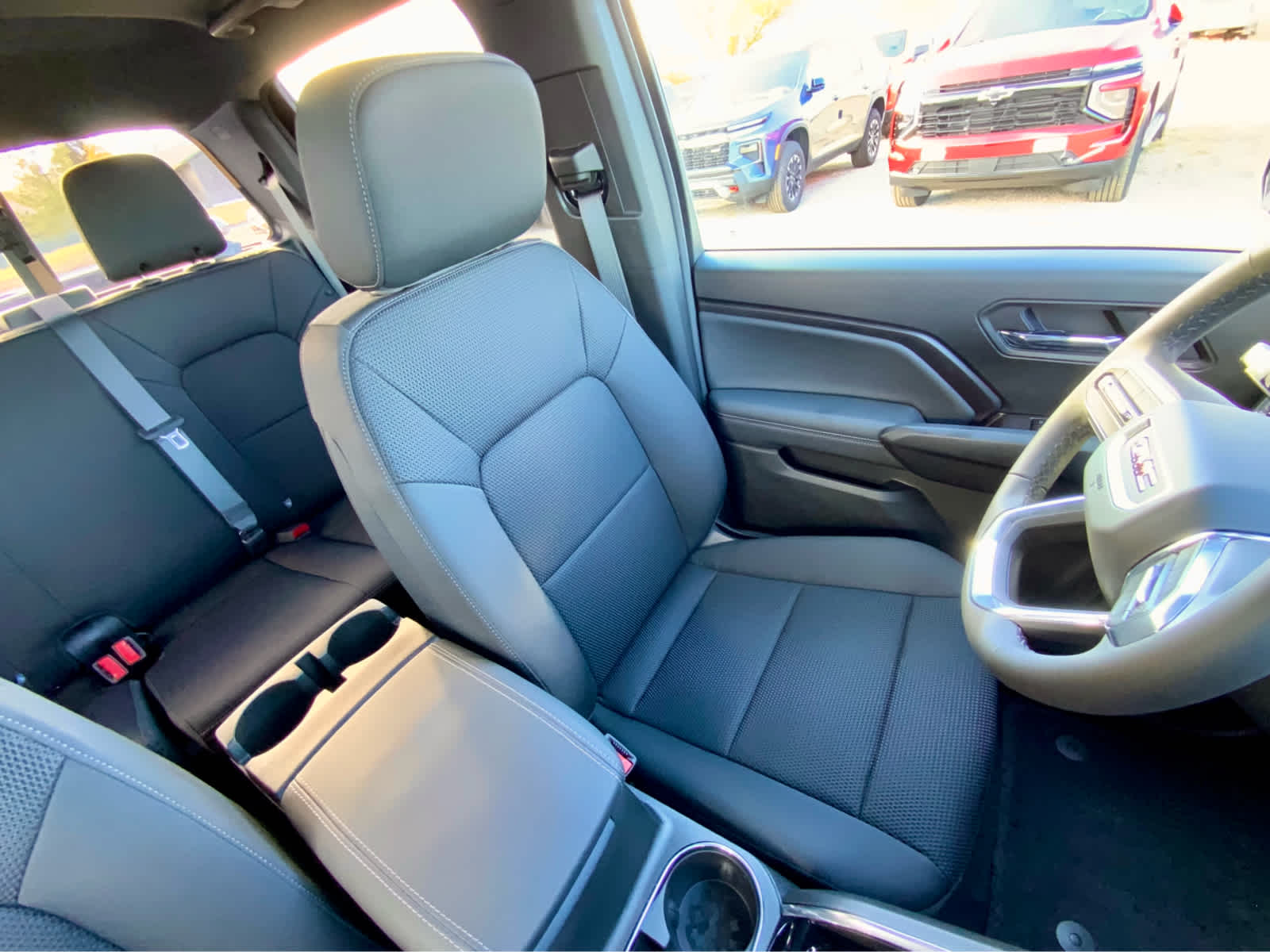 Thumbnail: 2026 GMC Canyon - 36