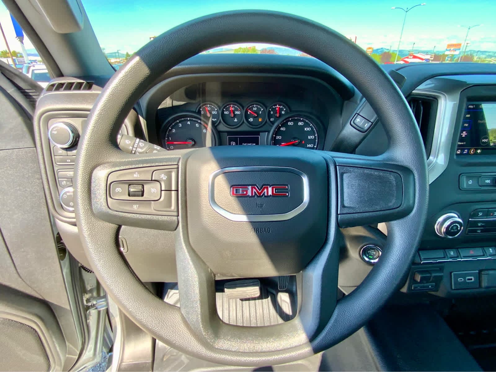 Thumbnail: 2025 GMC Sierra 3500 - 40