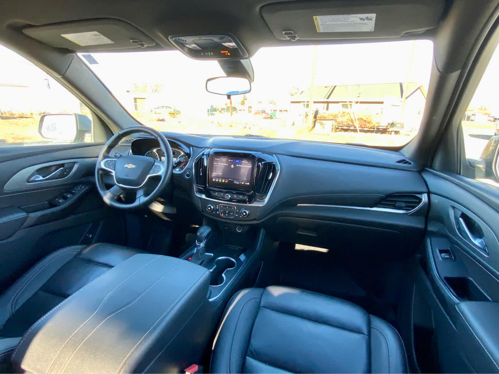 Thumbnail: 2023 Chevrolet Traverse - 37