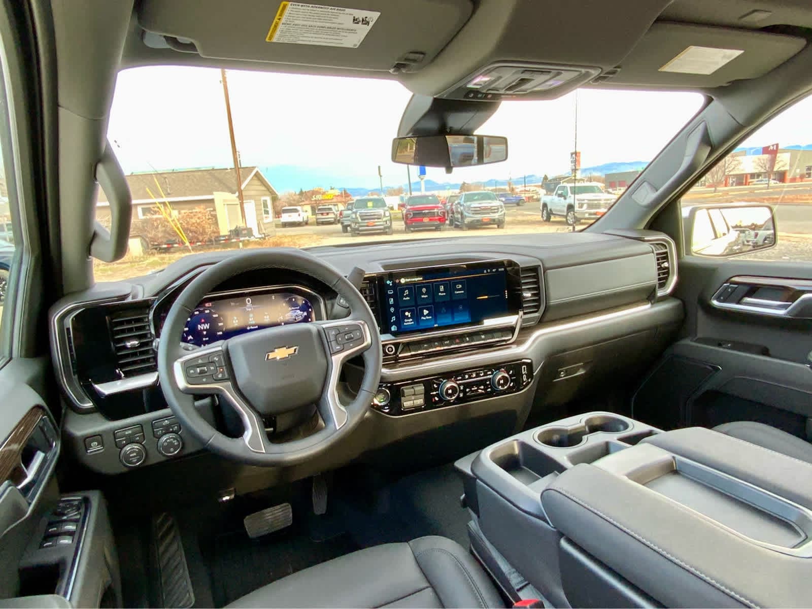 Thumbnail: 2026 Chevrolet Silverado 1500 - 38