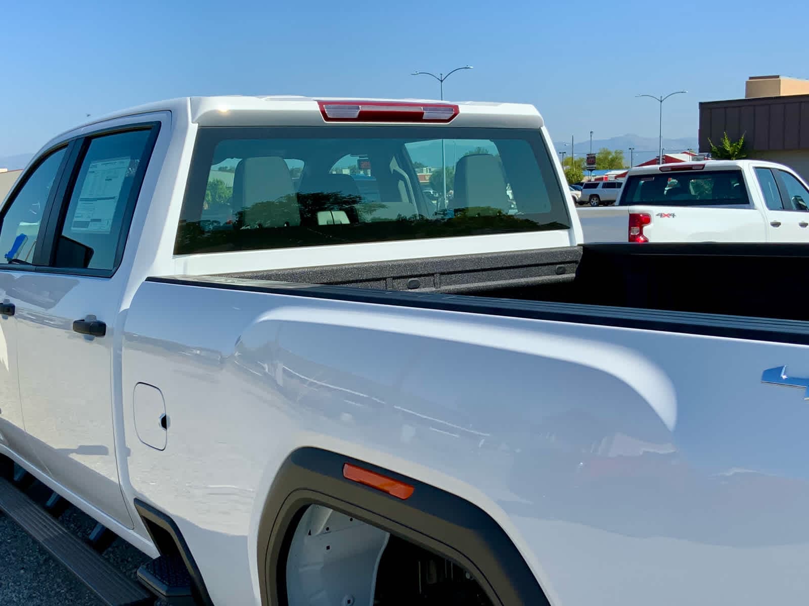 Thumbnail: 2025 GMC Sierra 3500 - 16