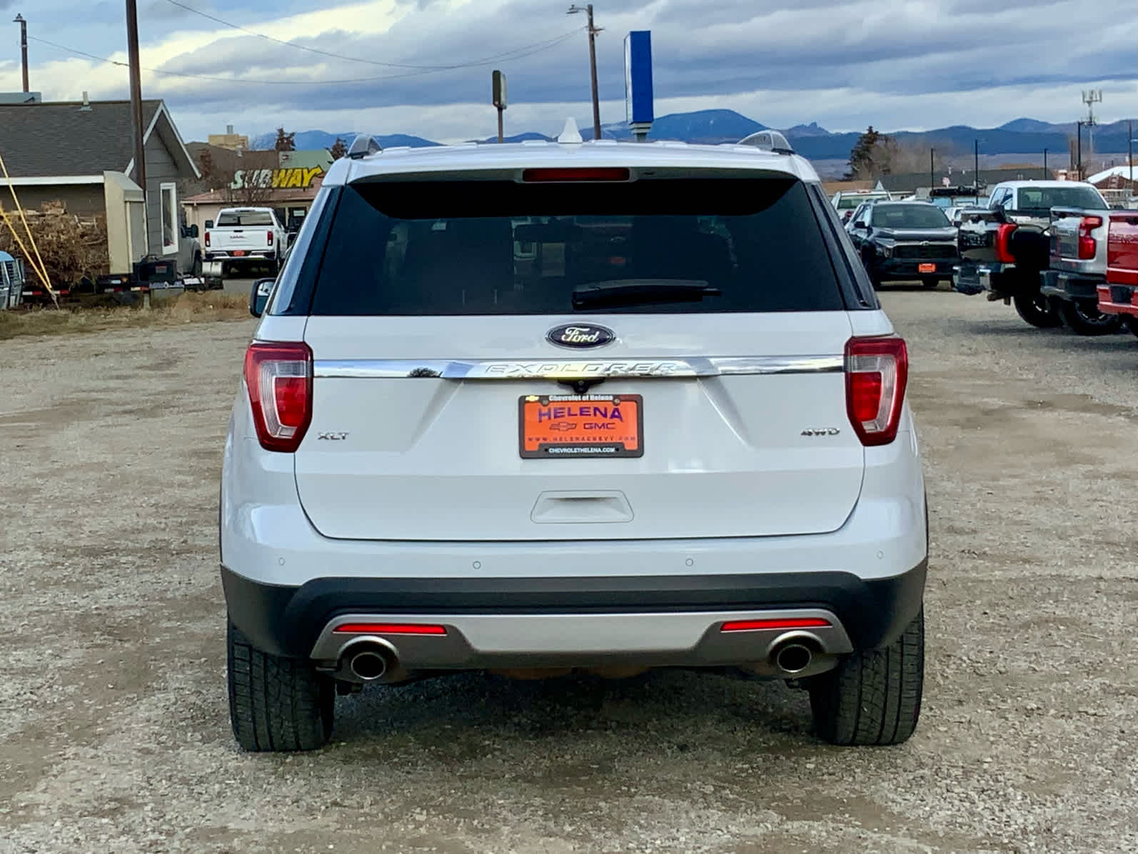 Thumbnail: 2017 Ford Explorer - 4