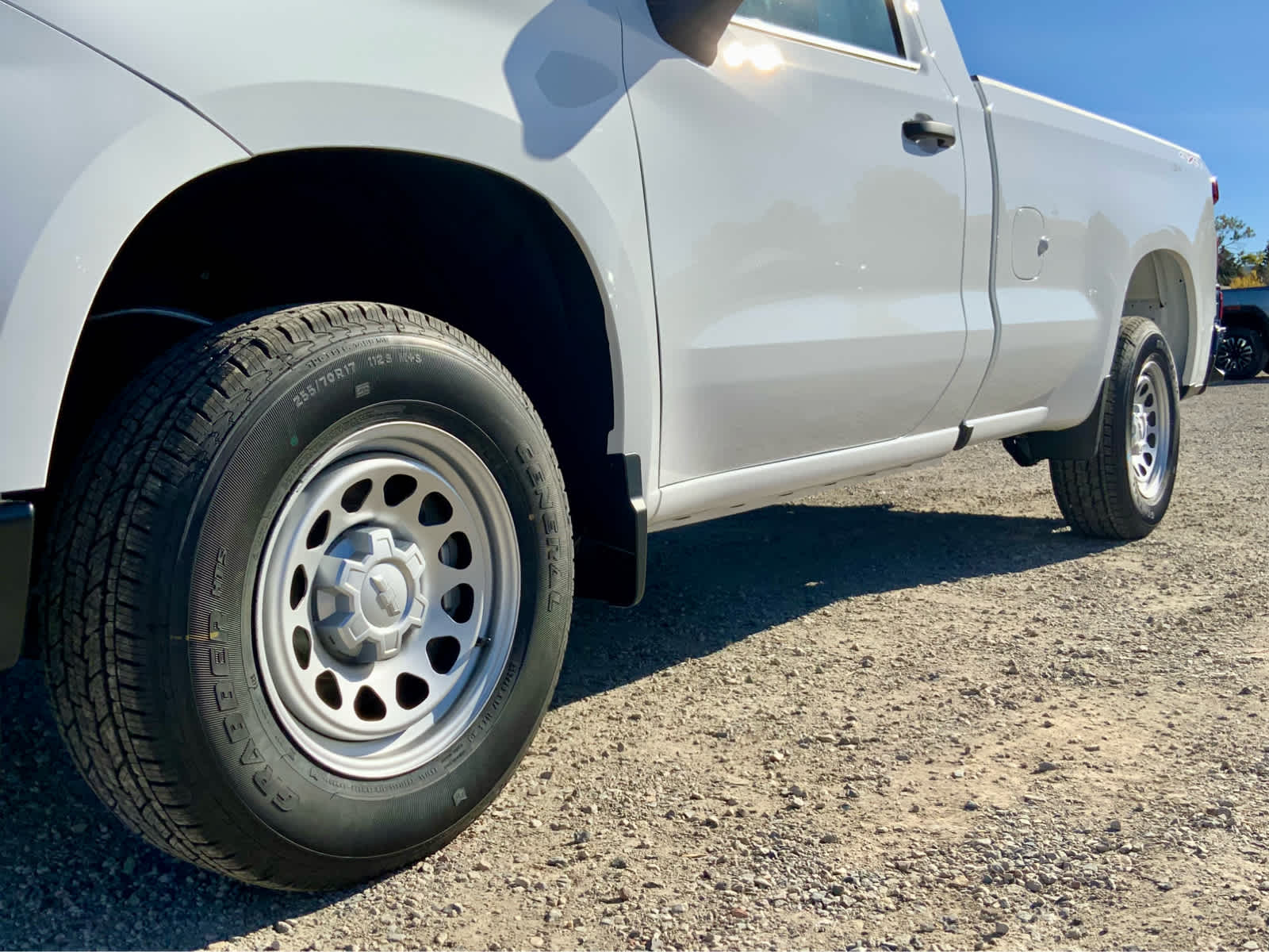 Thumbnail: 2026 Chevrolet Silverado 1500 - 19