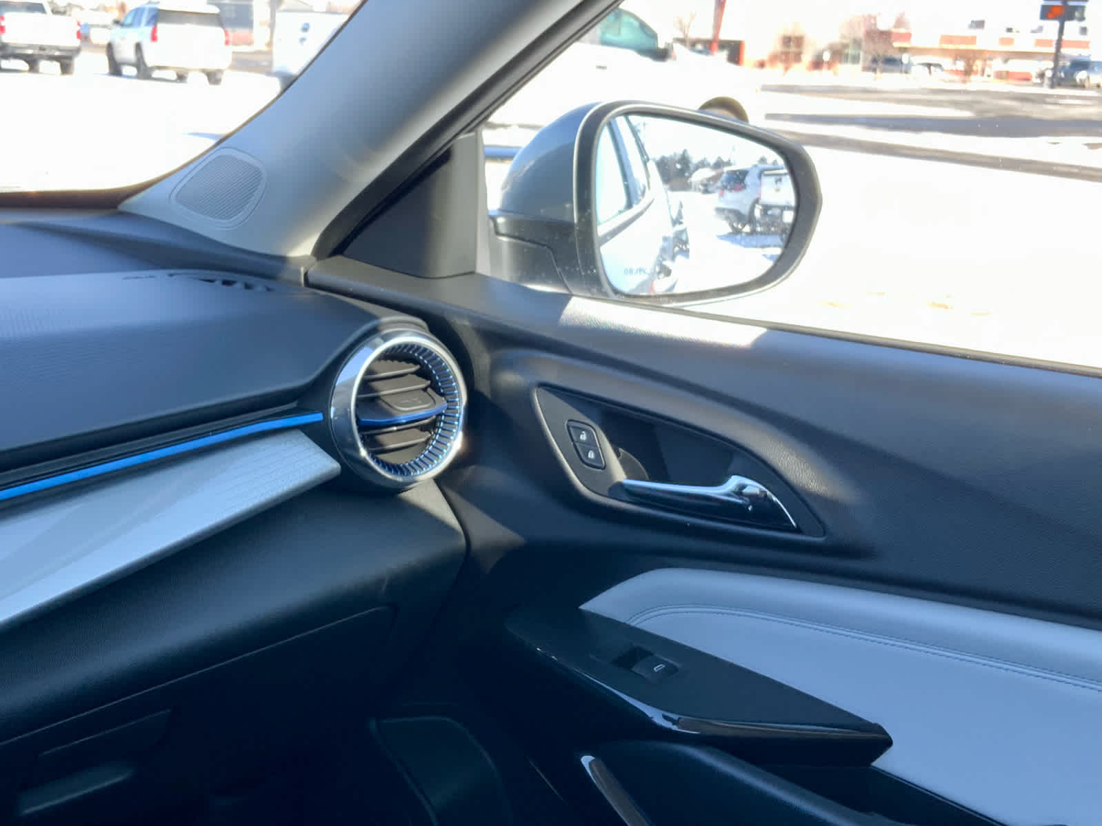 Thumbnail: 2026 Chevrolet Trax - 37