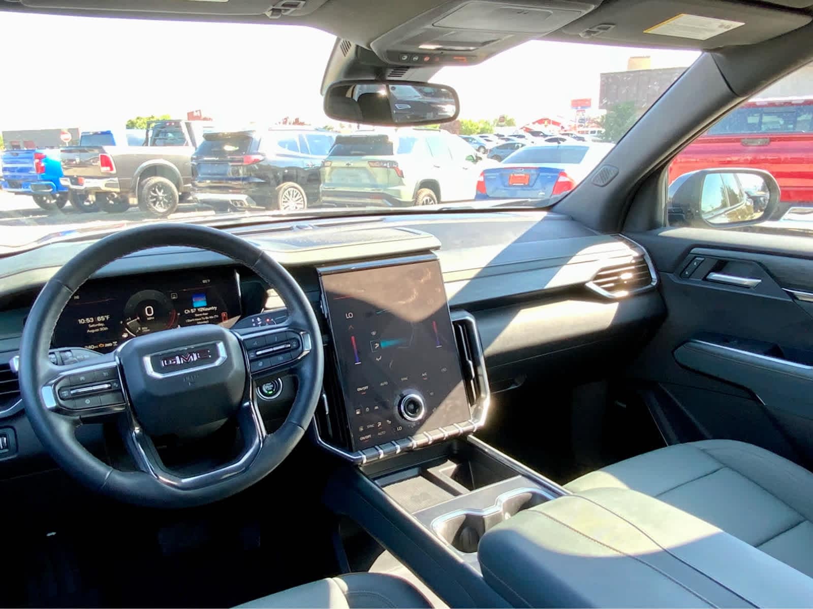 Thumbnail: 2024 GMC Acadia - 37