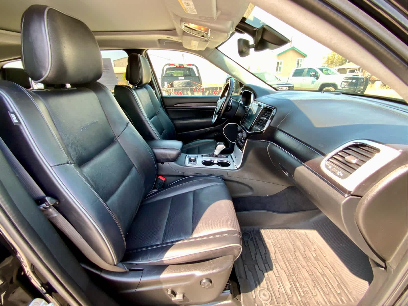 Thumbnail: 2021 Jeep Grand Cherokee - 27