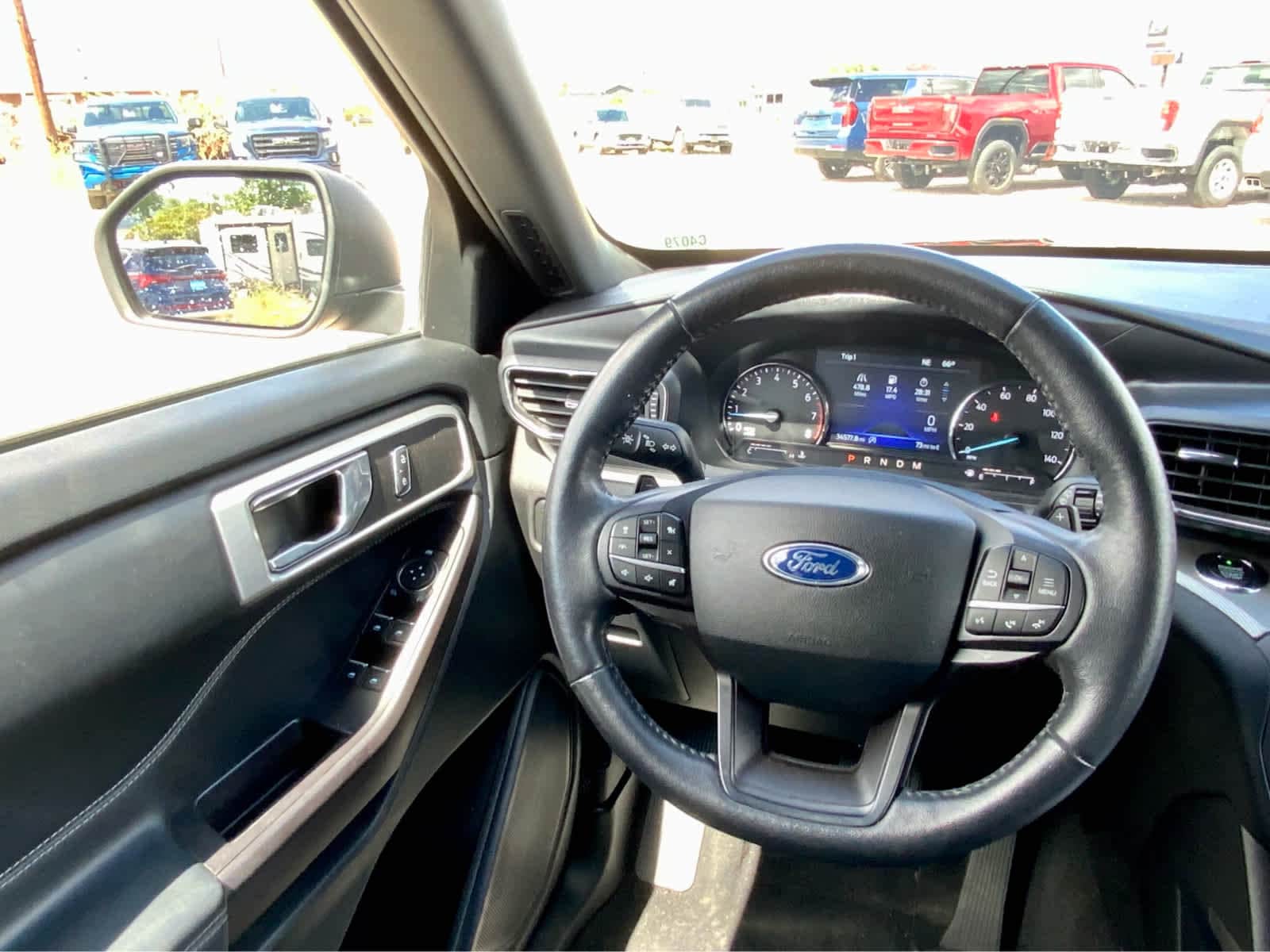 Thumbnail: 2020 Ford Explorer - 42