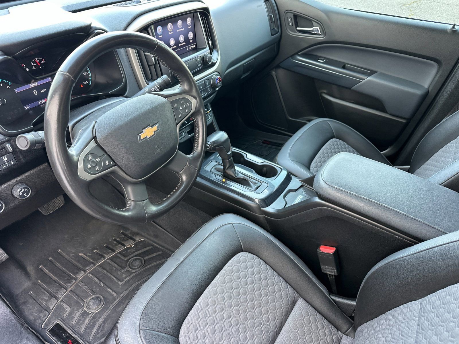 Thumbnail: 2020 Chevrolet Colorado - 11