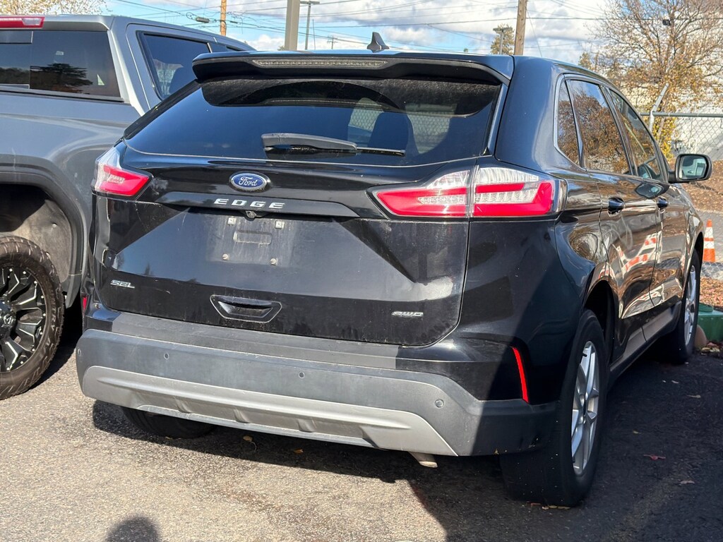 Used 2022 Ford Edge SEL