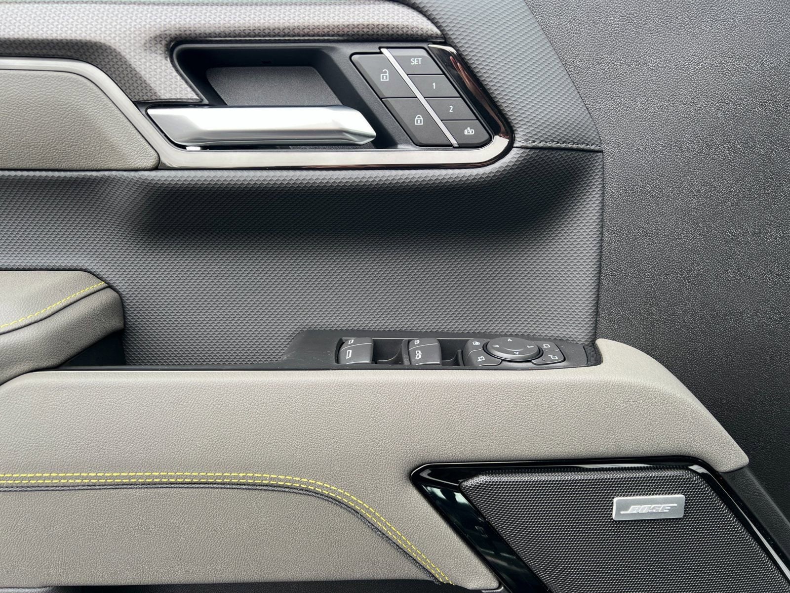 Thumbnail: 2026 Chevrolet Silverado 1500 - 12