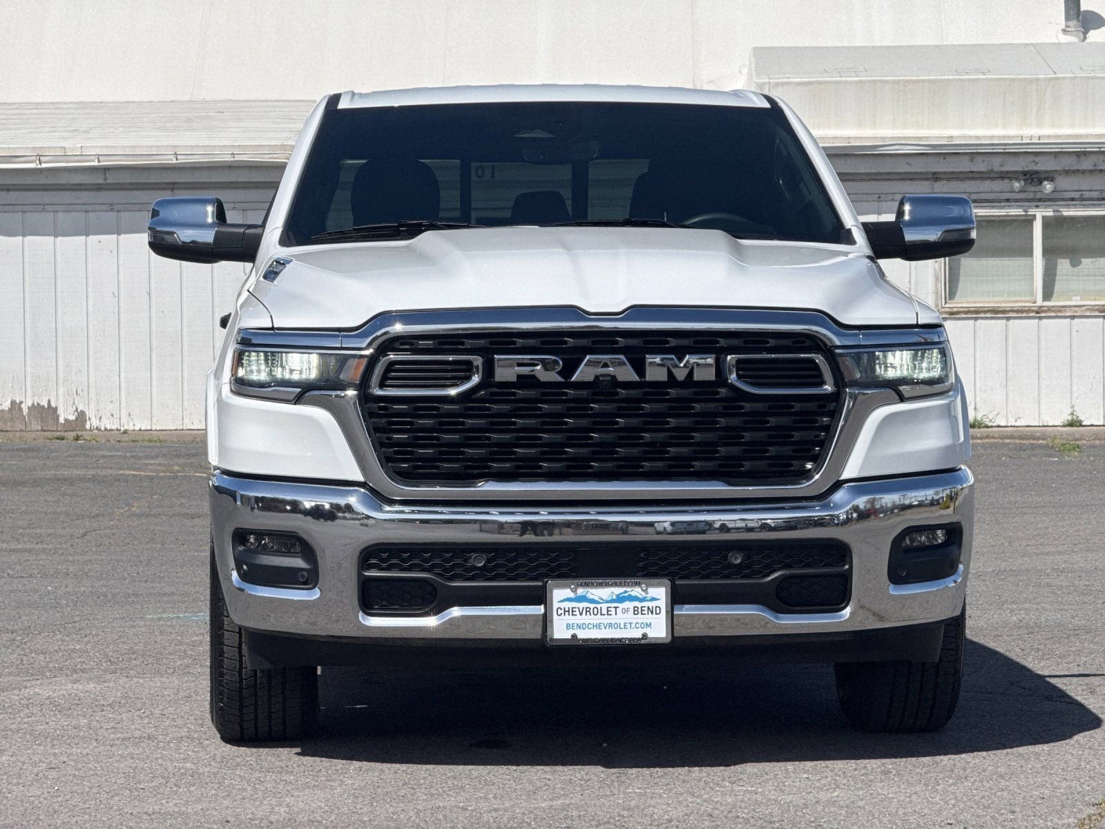 Thumbnail: 2025 RAM 1500 - 9