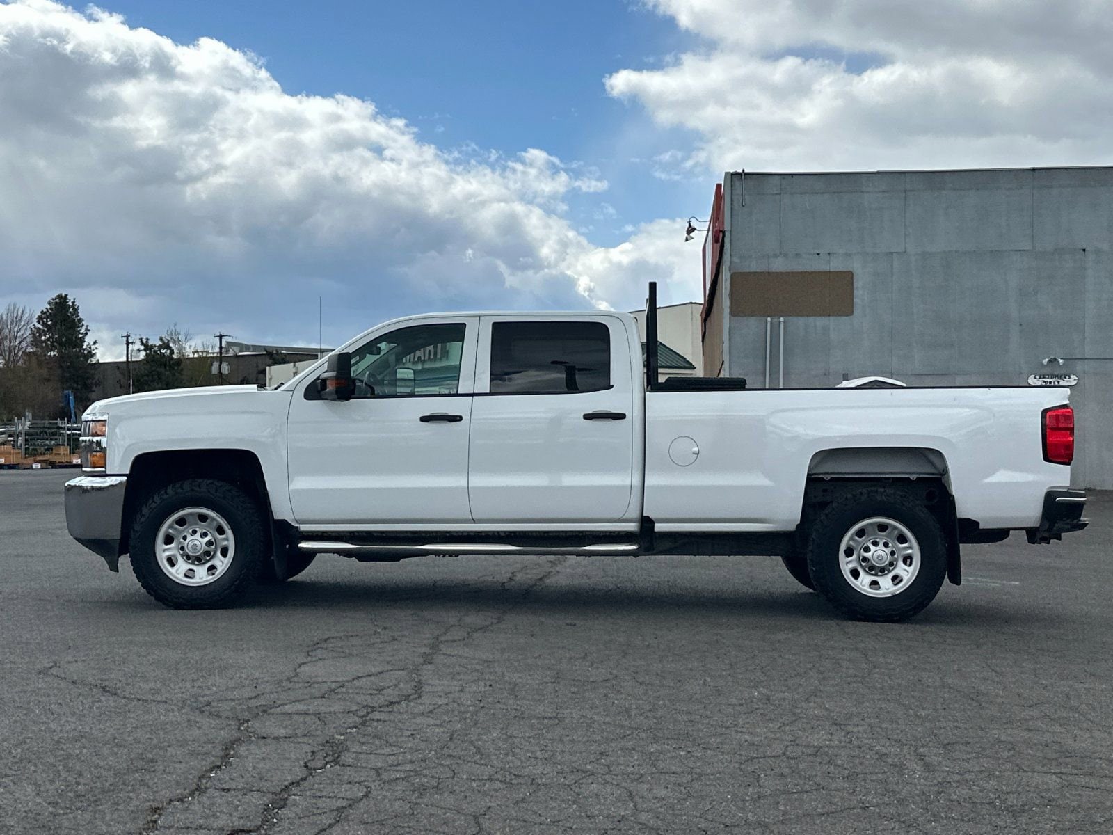 Thumbnail: 2018 Chevrolet Silverado 2500 - 5