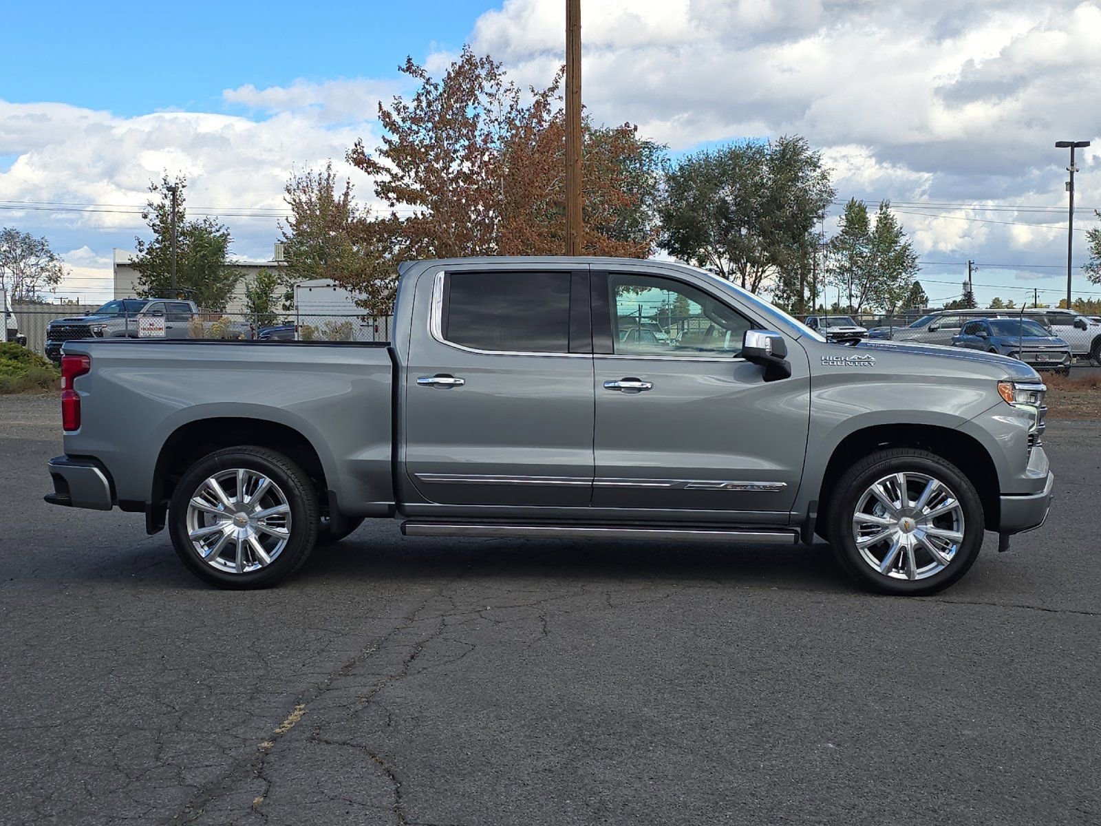 2026 Chevrolet Silverado 1500 High Country - Photo 8