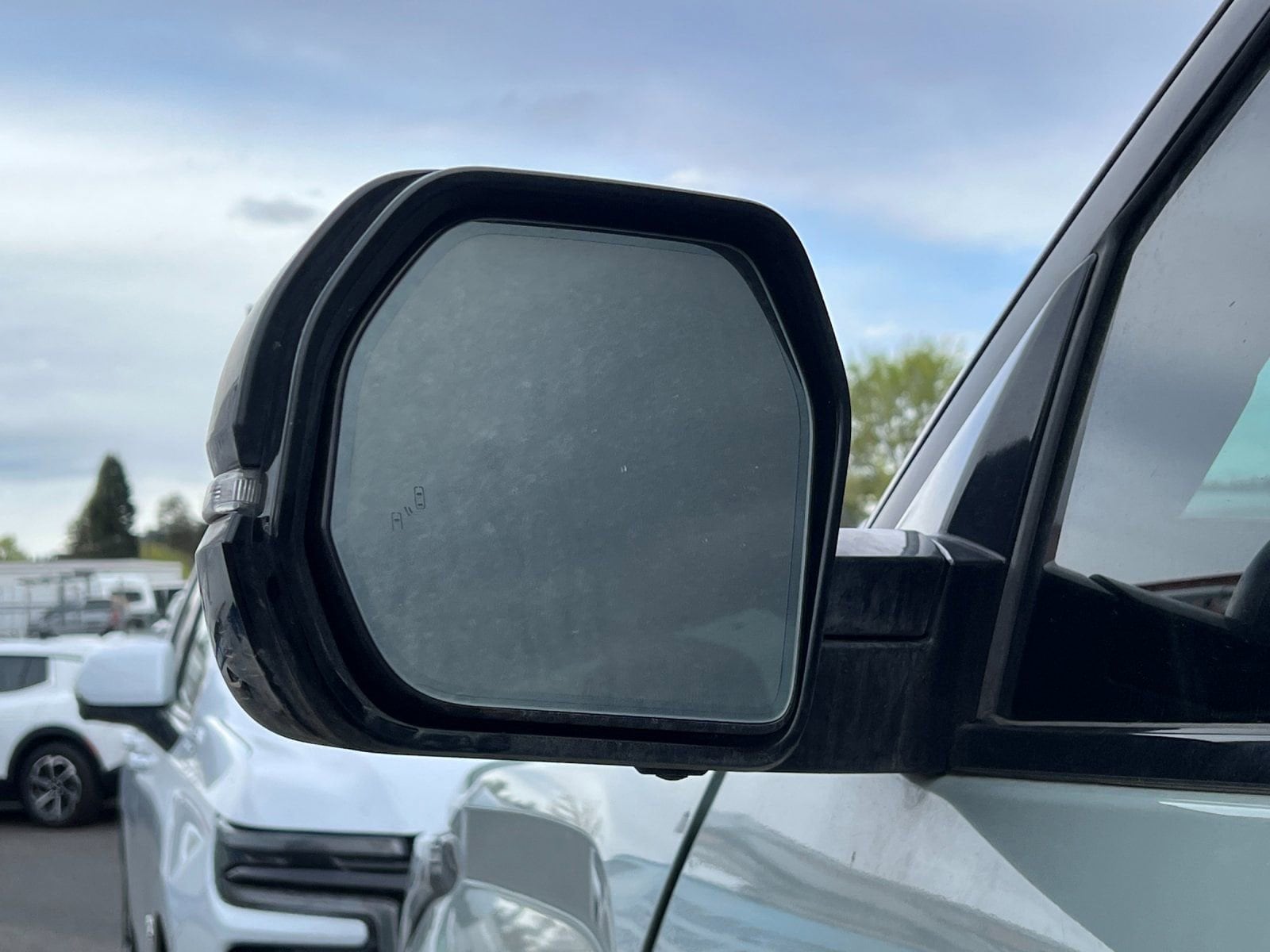 Thumbnail: 2024 Toyota Tundra - 8