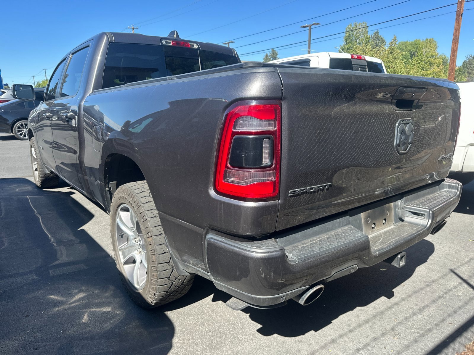 2020 Ram 1500 Sport photo 2