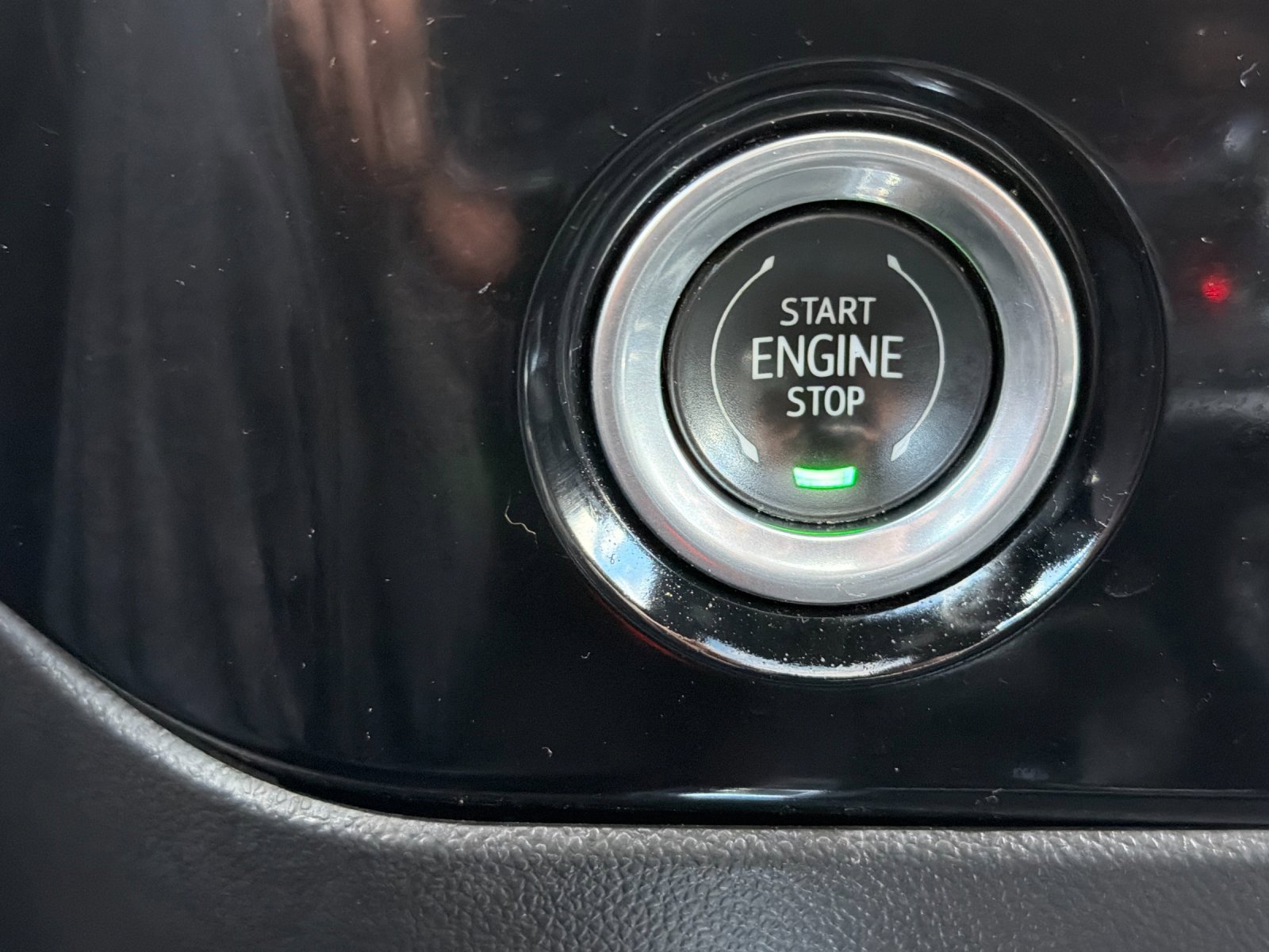 Thumbnail: 2023 GMC Sierra 1500 - 22