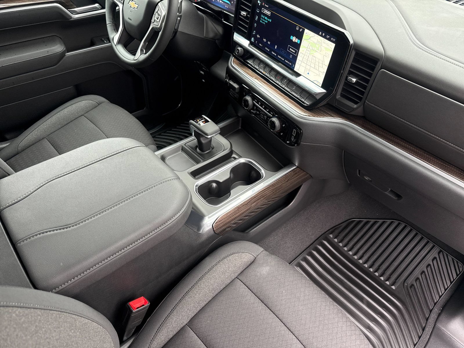 2026 Chevrolet Silverado 1500 LT - Photo 15