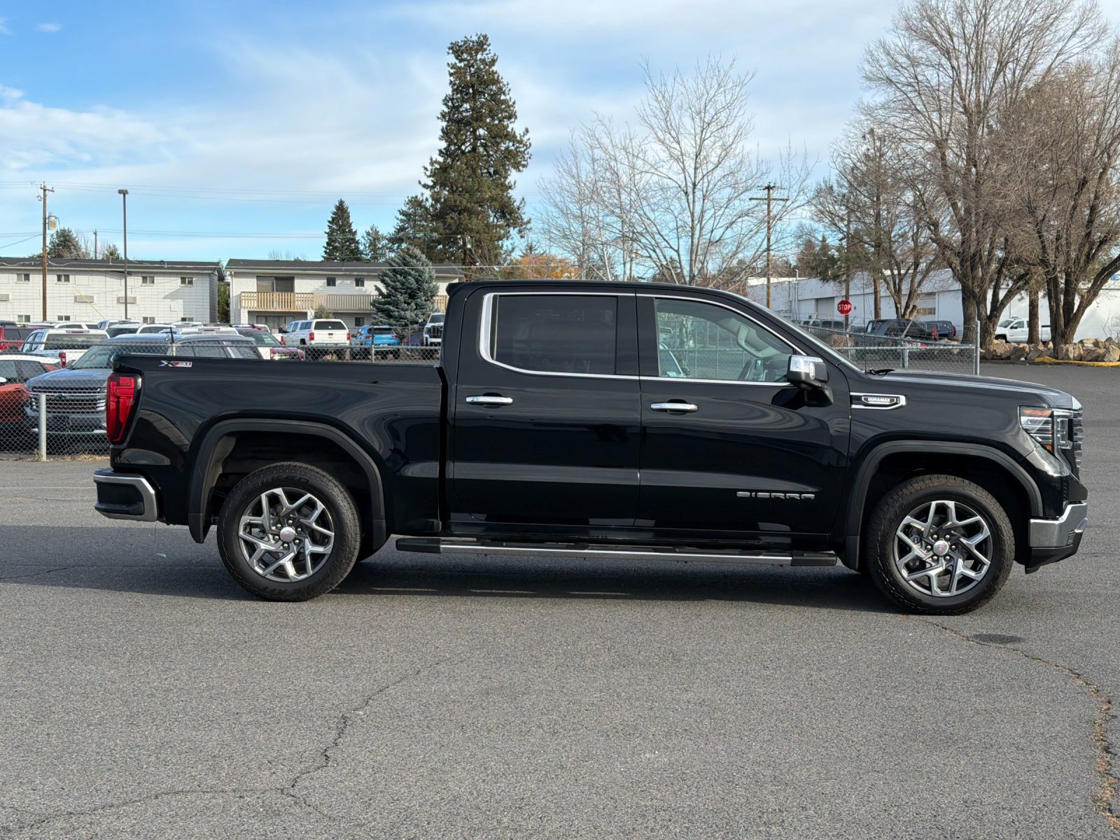 Thumbnail: 2023 GMC Sierra 1500 - 8