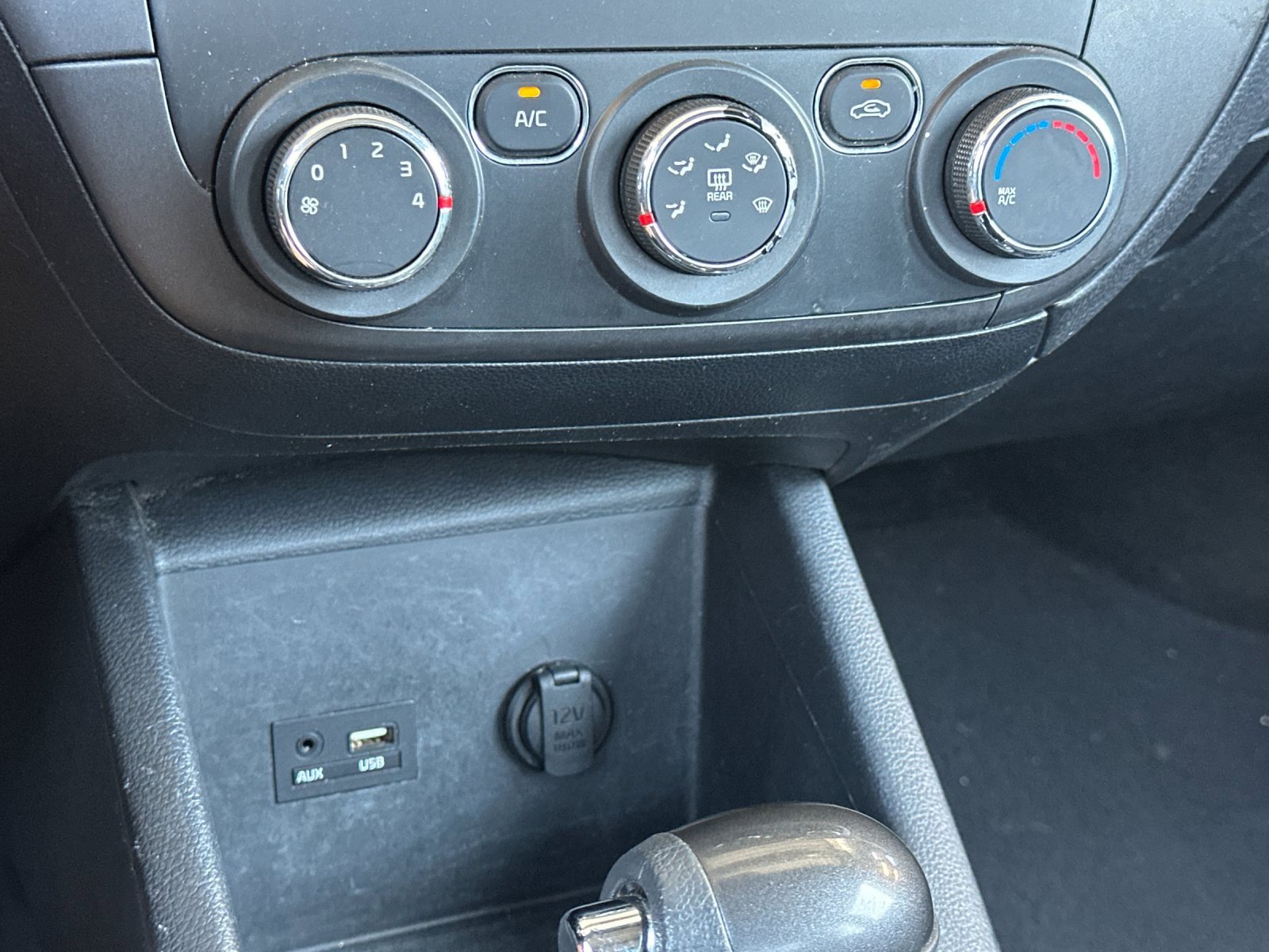 2018 Kia Forte LX 18