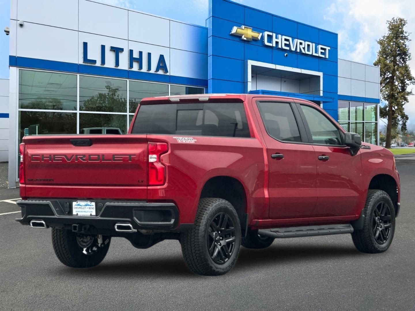 Thumbnail: 2026 Chevrolet Silverado 1500 - 2