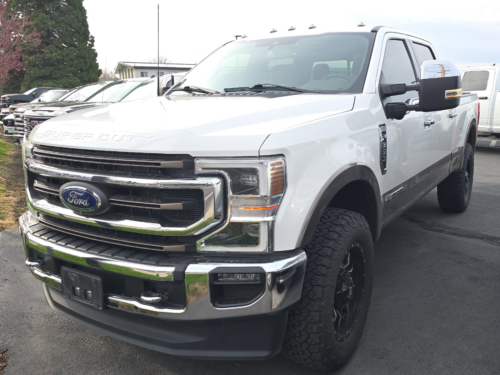 2022 Ford F-350 Super Duty King Ranch's photo