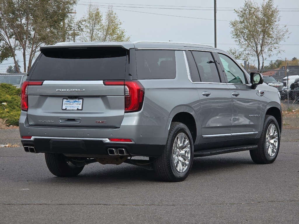 Used 2025 GMC Yukon XL Denali SUV