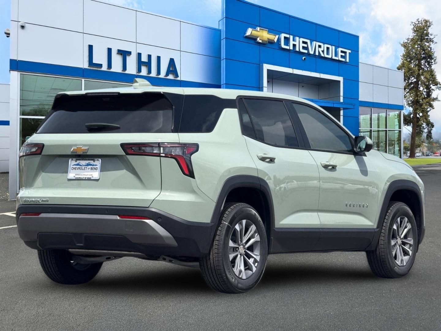 Thumbnail: 2026 Chevrolet Equinox - 2