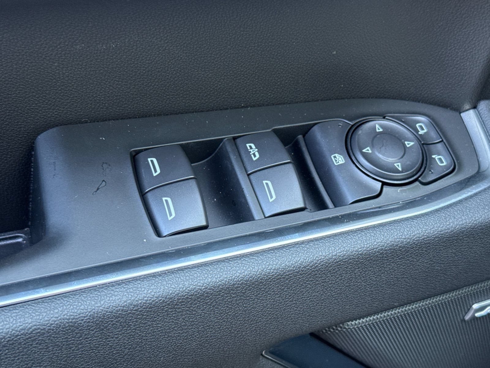 2026 Chevrolet Silverado 1500 LT Trail Boss - Photo 13