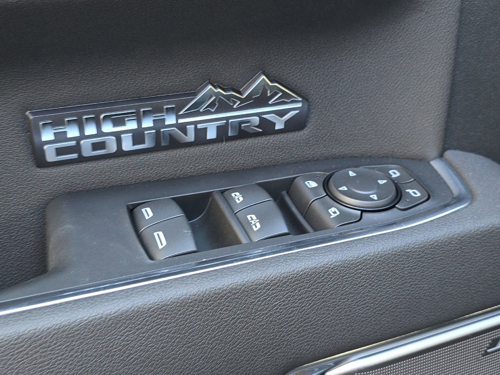 2026 Chevrolet Silverado 1500 High Country - Photo 13