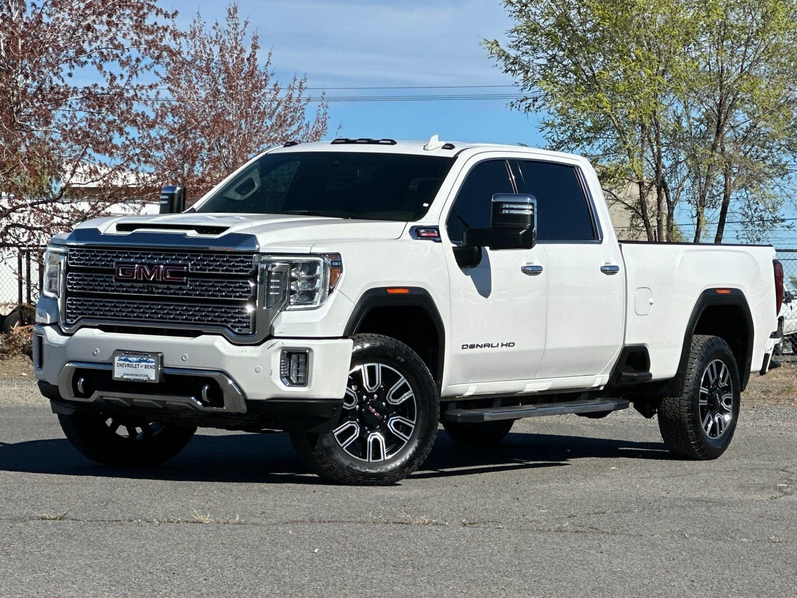 2021 GMC Sierra 4WD Crew Cab Standard Box Denali's photo